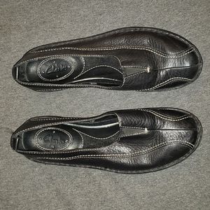 Clarks Black Flats 6.5